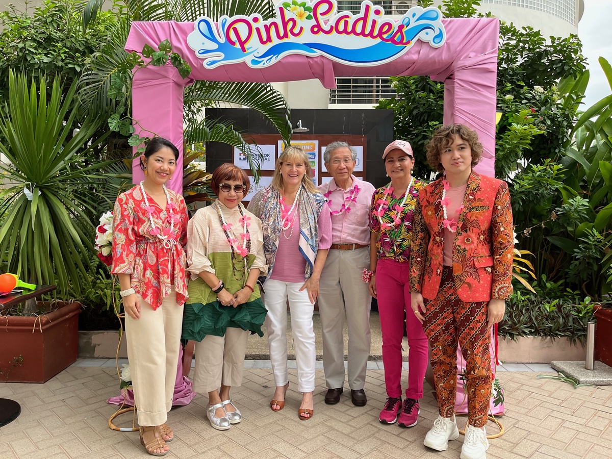Pink Ladies Group จัดกิจกรรม Pink Ladies Celebrate Songkran