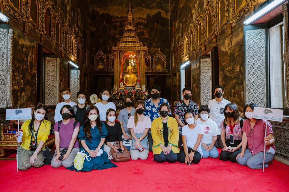 KTC organised The Secret of Phra Nakhon special trip with an episode on the grey area of Phra Nakhon