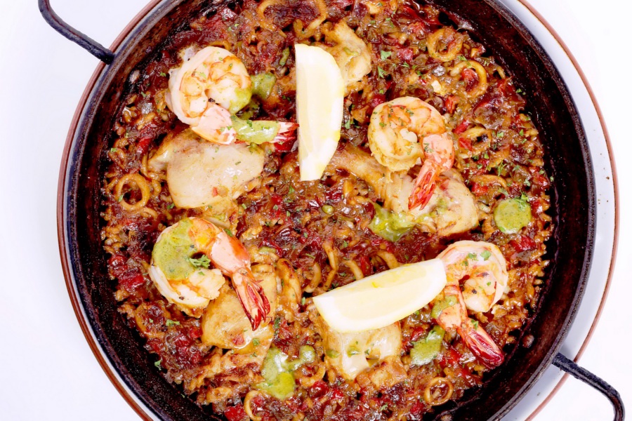 Perfect Paella: Take Your Pick from FIVE Different Varieties - Now at UNO MAS