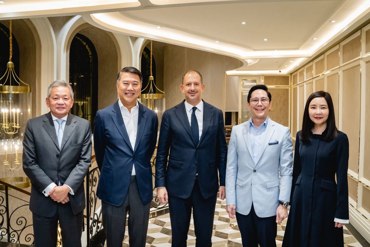 SCB Julius Baer welcomes top senior executives from Julius Baer Group and Siam Commercial Bank