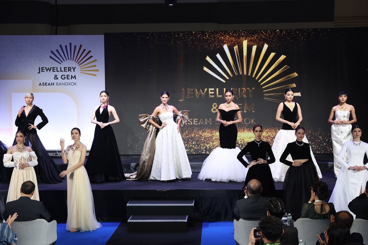 ที่สุดของงานอัญมณี และเครื่องประดับระดับโลก เริ่มแล้ว Jewellery Gem ASEAN Bangkok 2023 ครั้งแรกในประเทศไทย ที่จะพบคอลเลกชั่นสุดพิเศษจาก 400