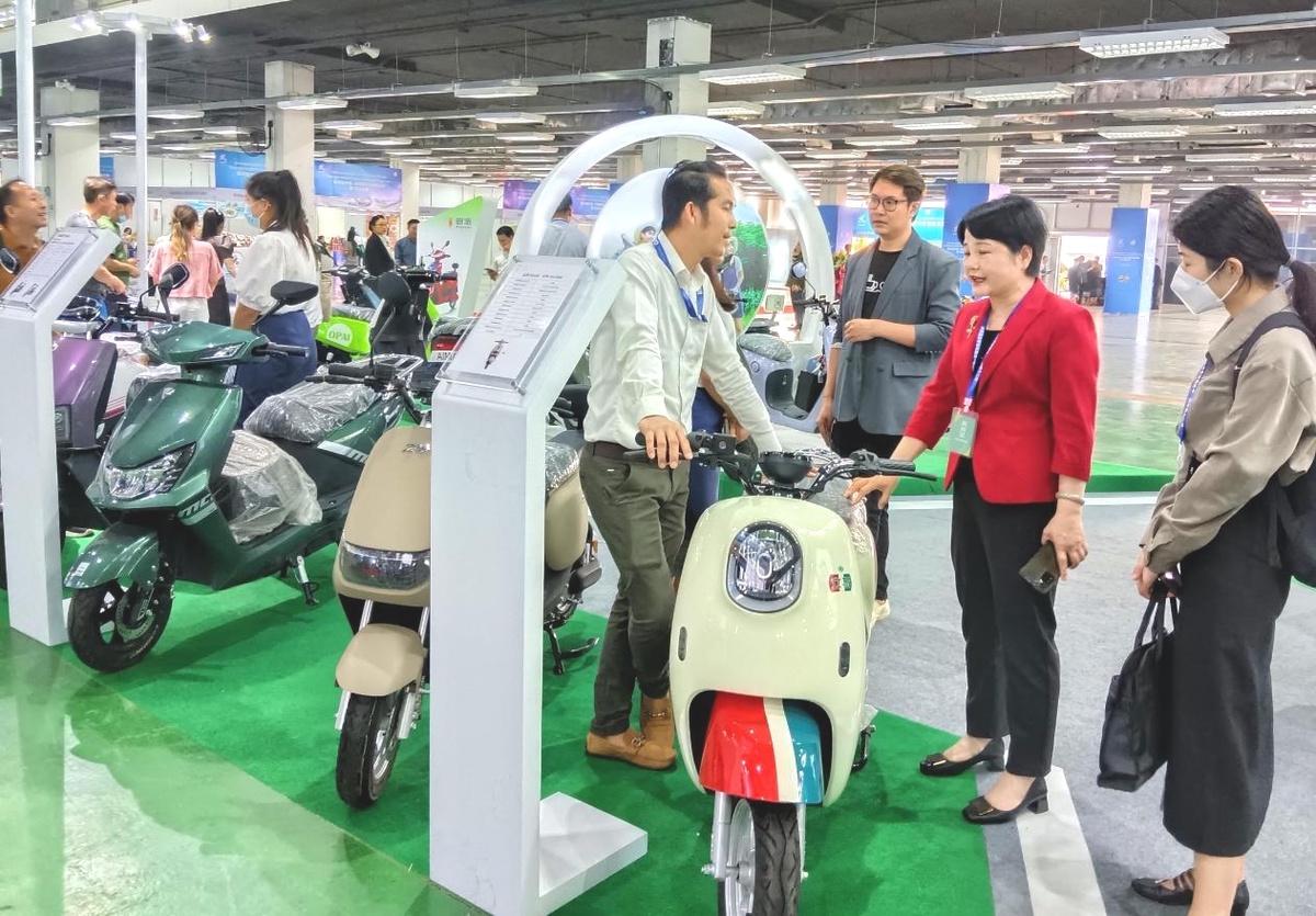 New Energy Electric Vehicles in Gangbei District of Guigang City Enters the ASEAN Blue Ocean Market