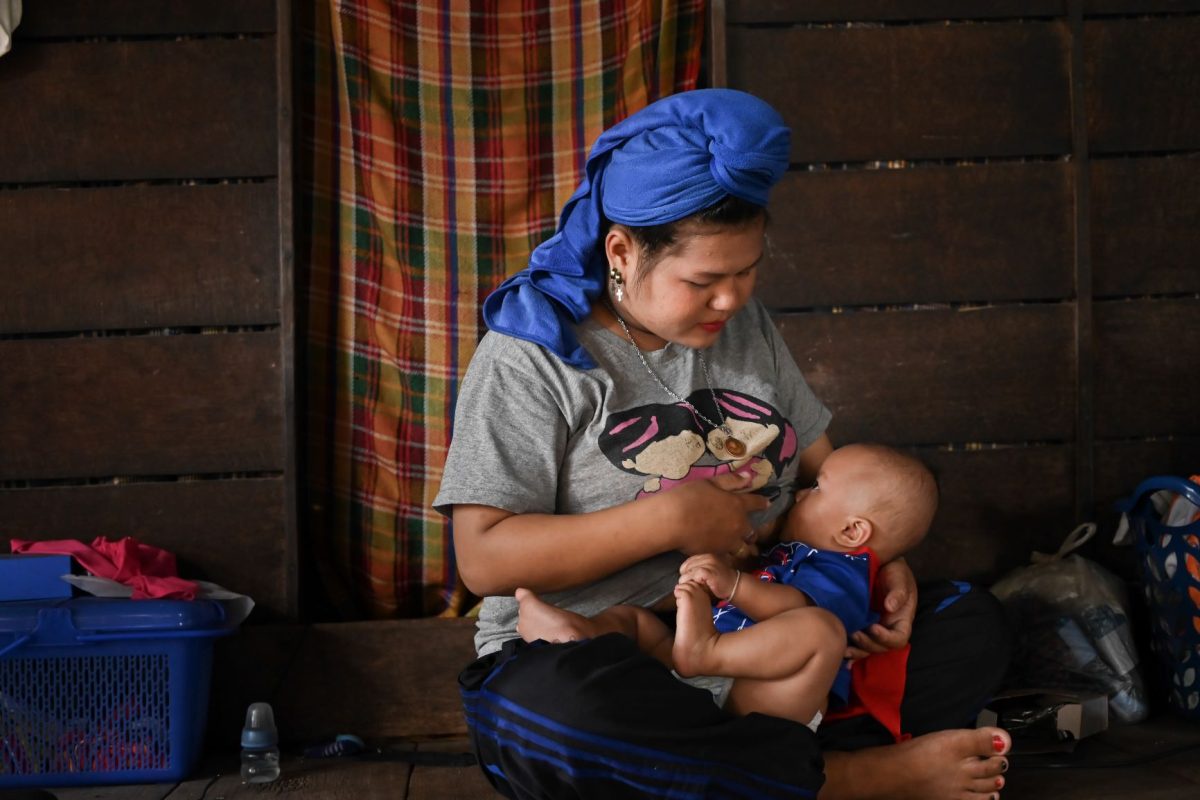 ยูนิเซฟชี้ทารกเพียง 1 ใน 3 คนในประเทศไทยได้กินนมแม่อย่างเดียวหกเดือน ซึ่งต่ำกว่าเป้าหมายโลก
