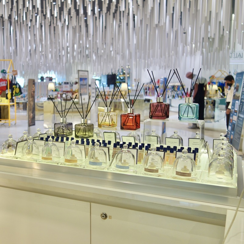 Maison Berger Paris ชวนเลือกน้ำหอมกลิ่นโปรดเนรมิตความหอมให้บ้านเลือกกลิ่นที่ 'ใช่' สร้างความรื่นรมย์ในแบบที่ 'ชอบ' ได้ที่ Parfum Bar แบรนด์เดียวที่มีให้เลือกมากถึง 47