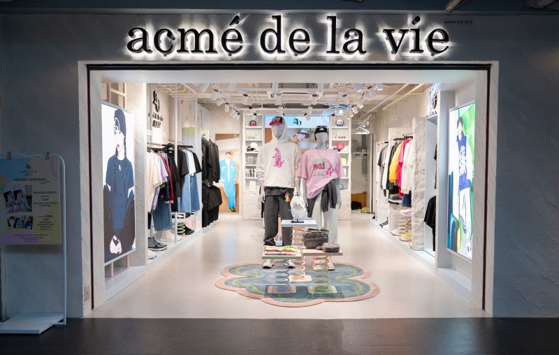 สยามเซ็นเตอร์ เอาใจสายสตรีทแวร์ ต้อนรับ ACME DE LA VIE (ADLV) ในรูปแบบ Flagship Store แห่งแรกที่ใหญ่สุดในประเทศไทย