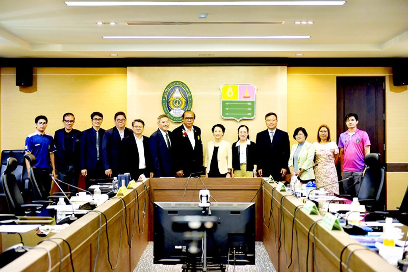 ผู้บริหารมหาวิทยาลัยจินหนิง มณฑลซานตง สาธารณรัฐประชาชนจีน