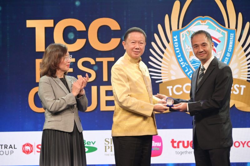 Bayer Thai receives the 2023 TCC Business Ethics Club Pin