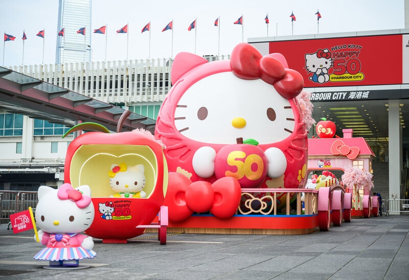 Hello Kitty celebrates her 50th anniversary worldwide in 2024. In Hong Kong, partners with the Largest Shopping Mall, Harbour City to host mega event with 5 captivating experiential