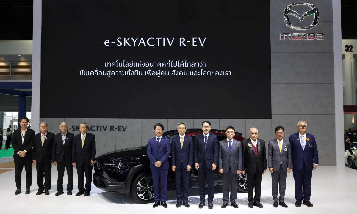 มาสด้าเผยเทคโนโลยีแห่งอนาคตรถยนต์ไฟฟ้าพลังโรตารี่ Mazda MX-30 e-SKYACTIV R-EV