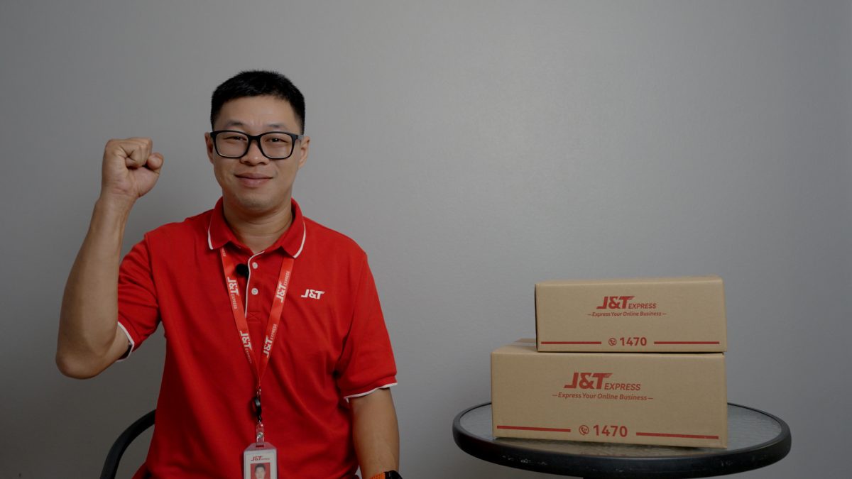 JT Express Thailand แชร์เรื่องราวสุดประทับใจ 'บอย' ศุภโชค เมฆกิจ ชายผู้เป็นเบื้องหลังส่วนหนึ่งความสำเร็จ JT Behind Your