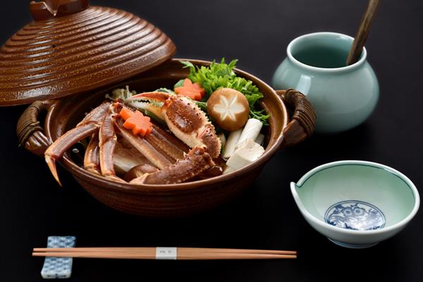 ห้องอาหาร ยามาซาโตะ เชิญทุกท่านมาลิ้มลอง คะนิ นาเบะ หม้อไฟปูหิมะญี่ปุ่นรสชาติต้นตำรับ