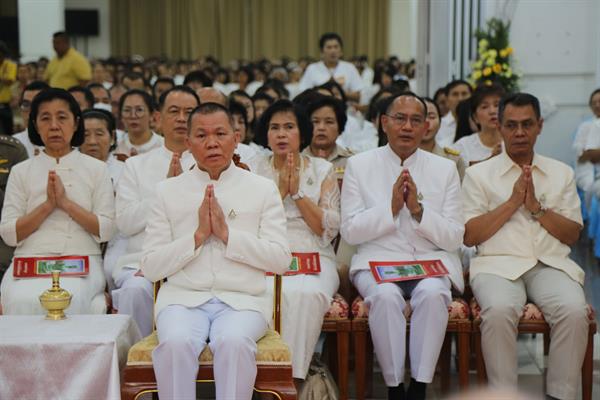 ชาวพุทธทั่วไทย ทั่วโลก นั่งสมาธิพร้อมกัน เป็นเวลา 15 นาที ถวายเป็นอาจาริยบูชา 150 ปีชาตกาล พระอาจารย์มั่น ภูริทัตโต บุคคลสำคัญของโลกสาขาสันติภาพ