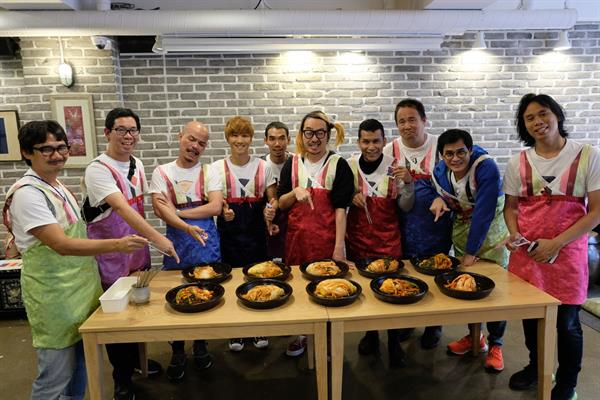 ชิมเองนักเลงพอ พาราด็อกซ์ เข้าครัวทำ กิมจิ เกือบเอาตัวไม่รอด ส่งท้ายรายการ Padoxtour Season2 อาทิตย์ 16 ก.พ. นี้
