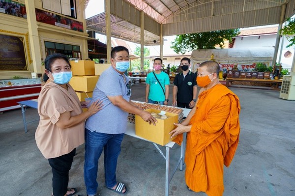 ภาพข่าว: คนไทยไม่ทิ้งกัน น้ำใจจากศรัทธาในอยุธยา ต้านภัยcovid-19