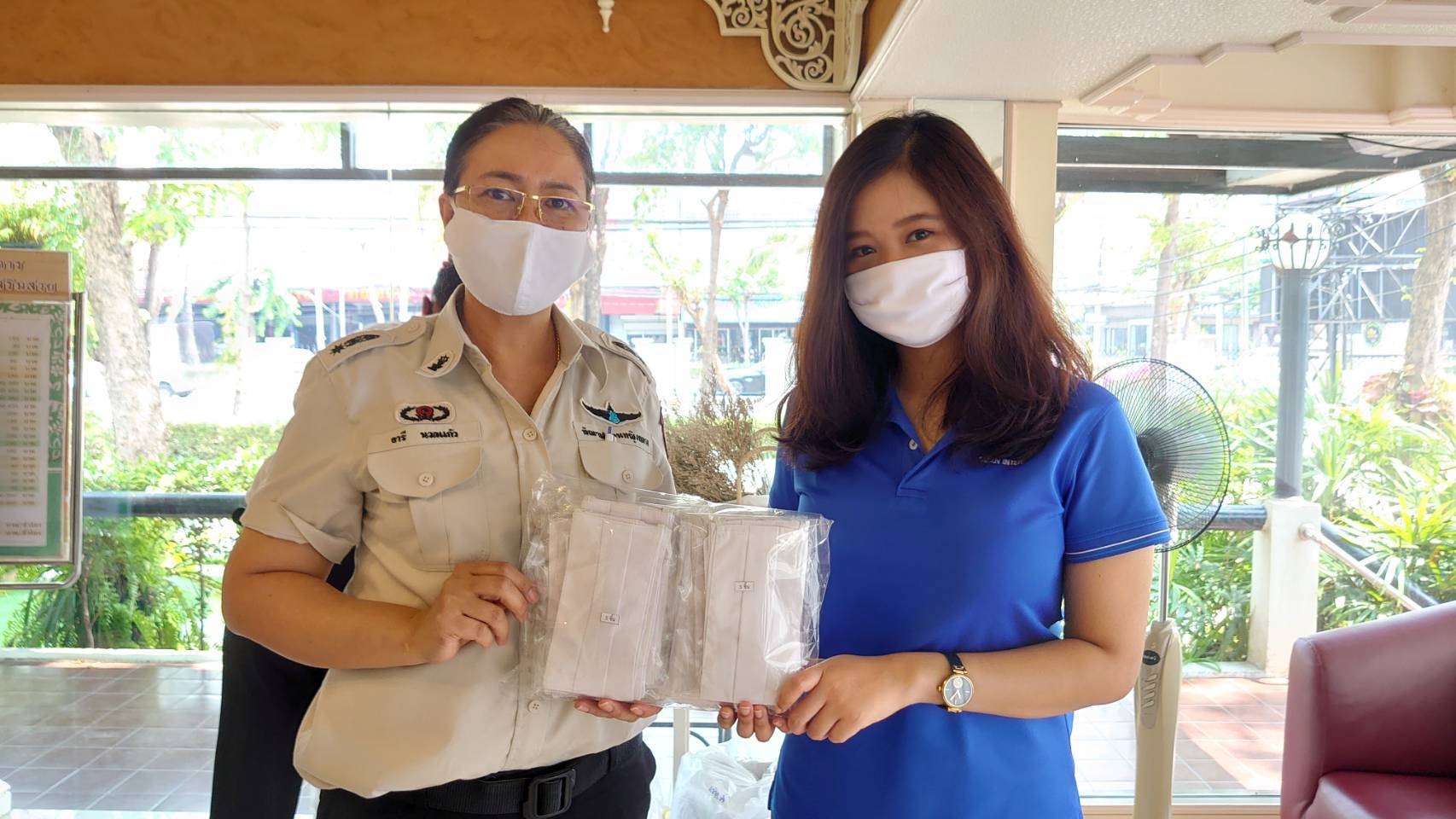 ภาพข่าว: SCN สนับสนุนหน้ากากผ้าฝีมือจากทัณฑสถานหญิงกลาง