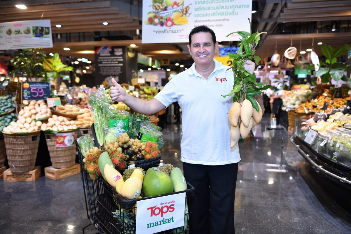 Tops partners with Ministry of Commerce to support Thai farmers in selling summer fruits, in addition to locked prices and extra discounts
