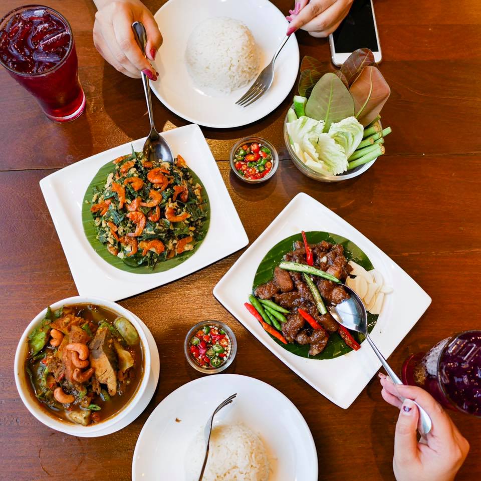 เดอะไนน์ เซ็นเตอร์ พระราม 9 แนะนำเมนูอาหารไทยอิ่มคุ้มกับ เรือนแม่หลุย เปิดบริการเดลิเวอรี่ส่งอาหารไทย 4 ภาค
