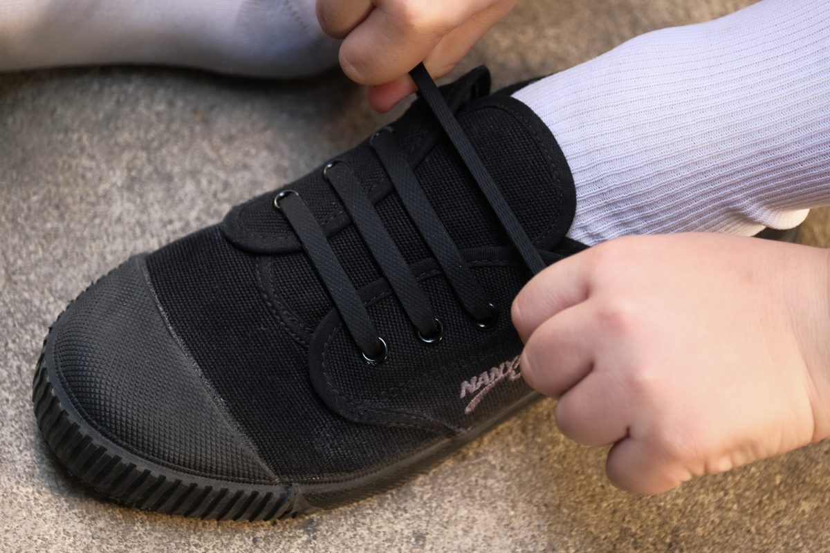 'นันยาง เปิดตัวรองเท้า 'Nanyang Have Fun สำหรับเด็กประถม ไม่ต้องผูกเชือก ลดการสัมผัสเชื้อโรค รับ New Normal