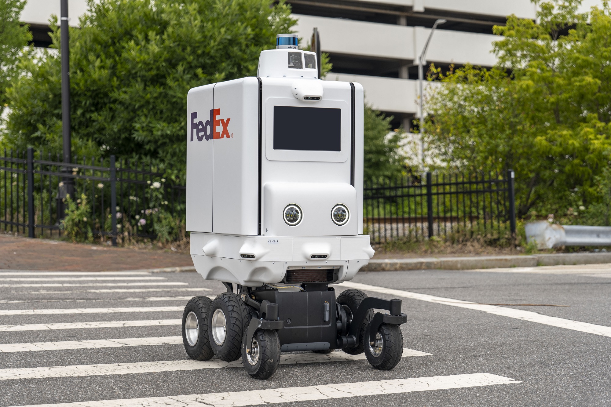 การใช้งานหุ่นยนต์ในอุตสาหกรรมโลจิสติกส์ : ผสานเทคโนโลยีและการขนส่งเข้าด้วยกันเพื่อสังคมที่ดีขึ้นในอนาคต