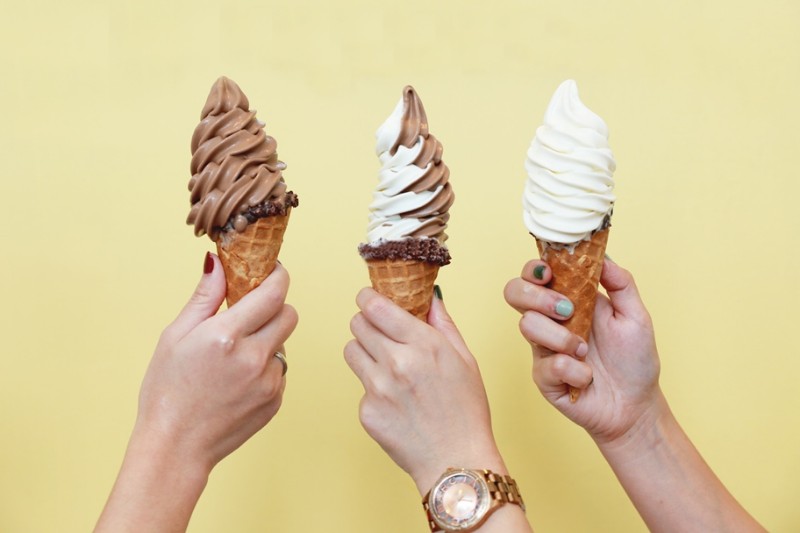 ช็อกโกแลตที่ดีที่สุดจากฝรั่งเศสสู่ไอศกรีมซอฟท์เสิร์ฟ แสนอร่อยในมือคุณ ณ ซิงก์เบเกอรี่ โรงแรมเซ็นทาราแกรนด์ฯ