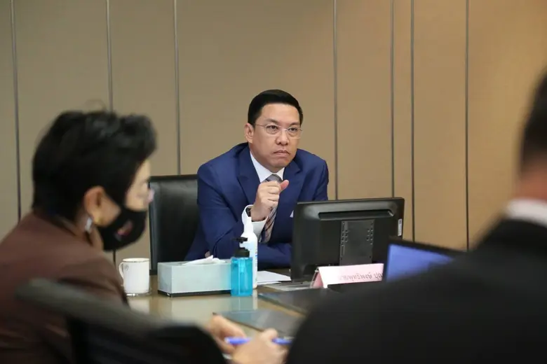 "พุทธิพงษ์"คณะผู้บริหารฯ ดีอีเอส ประชุมชี้แจงนโยบายสำคัญ  และรับทราบเงื่อนไขการของบประมาณปี 2565 จากสำนักงบประมาณฯ