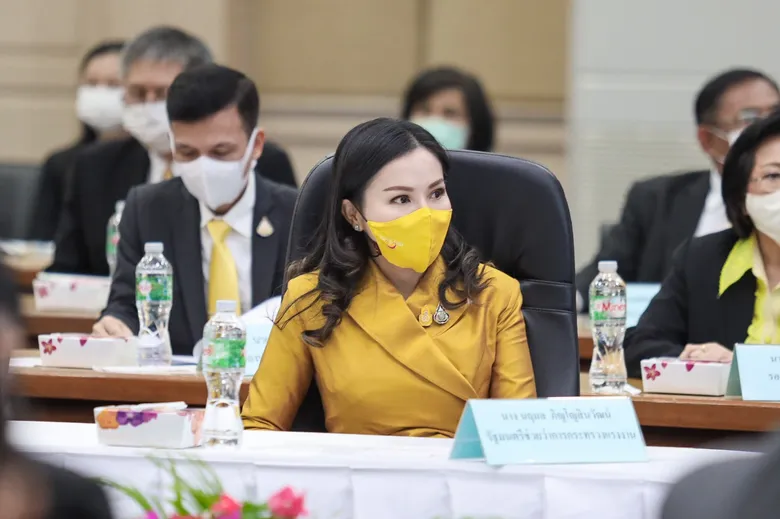 "นฤมล" ขานรับนโยบาย "บิ๊กป้อม" จับมือ 5 เสือแรงงาน ฝ่าวิกฤตโควิด-19