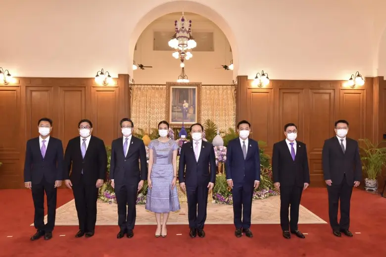 ทีซีซี แอสเซ็ทส์ และ เฟรเซอร์ส พร็อพเพอร์ตี้ ร่วมลงนามถวายพระพร
