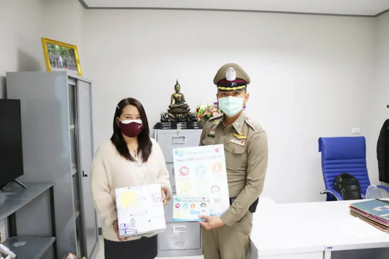 รพ.ลานนา ร่วมกลุ่มจราจรเชียงใหม่ รณรงค์ป้องกันโรคโควิด-19