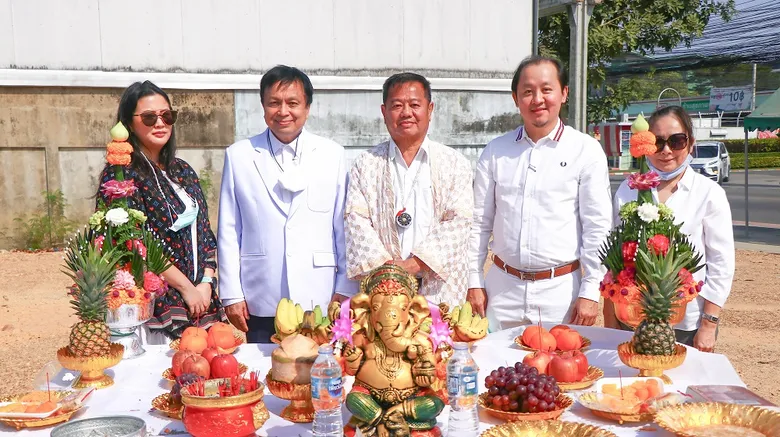 "TM" ประเดิมฤกษ์ดีปีวัวทองทุ่มงบ 166.45 ล้านเดินหน้าบวงสรวง เตรียมก่อสร้างอาคาร Nursing Home และอาคาร Rehabilitation Hospital