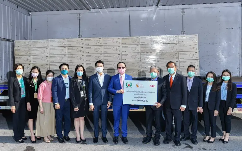 มูลนิธิกสิกรไทย รับมอบหน้ากากอนามัย 1 แสนชิ้นจาก เอส เอ็น ซี ฟอร์เมอร์