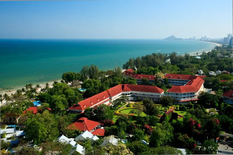 CENTARA GRAND HUA HIN STRENGTHENS SENIOR LEADERSHIP TEAM WITH THE APPOINTMENT OF A NEW HOTEL MANAGER