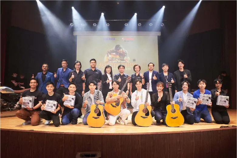 "สยามดนตรียามาฮ่า" จับมือ ไทยยามาฮ่า แจกรางวัลรอบชิงชนะเลิศการประกวดการแข่งขันดนตรี "TWO YAMAHAS, ONE PASSION ACOUSTIC GUITAR COMPETITION 2020"
