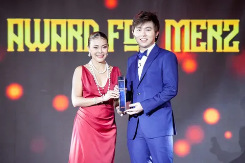 "ด็อกเตอร์เมฆคลินิก" คว้า 2 รางวัลสุดยิ่งใหญ่แห่งปี!! เผยเทรนด์ความงามปรับรูปสวยในแบบฉบับของตัวเอง
