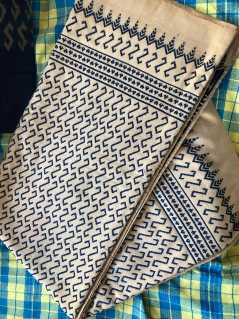 พช.นครพนม ขับเคลื่อนกิจกรรมการนำลายผ้าพระราชทาน "ผ้ามัดหมี่ลายขอเจ้าฟ้าสิริวัณณวรีฯ" "ผ้าไทยใส่ให้สนุก" ไปเป็นต้นแบบในการทอผ้า/ผลิตผ้า เพื่อสร้างอาชีพ