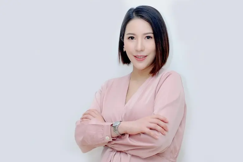 ดร.พิมพ์ขวัญ บุญจิตต์พิมล สาวเก่งทายาทโรงพยาบาลนวมินทร์ 9 กับความตั้งใจในการทำงานที่สร้างคุณค่าแก่สังคมอย่างยั่งยืน