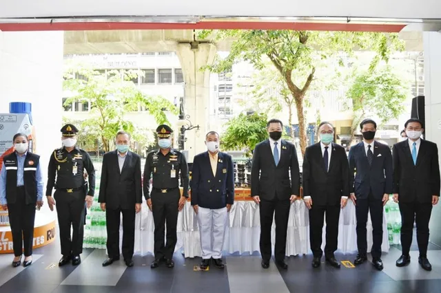 เครือ CP จับมือ กองทัพบก มอบถุงยังชีพ 15,000 ถุง  หนุนชุมชนคลองเตย สู้ภัยโควิด-19 ต่อเนื่อง