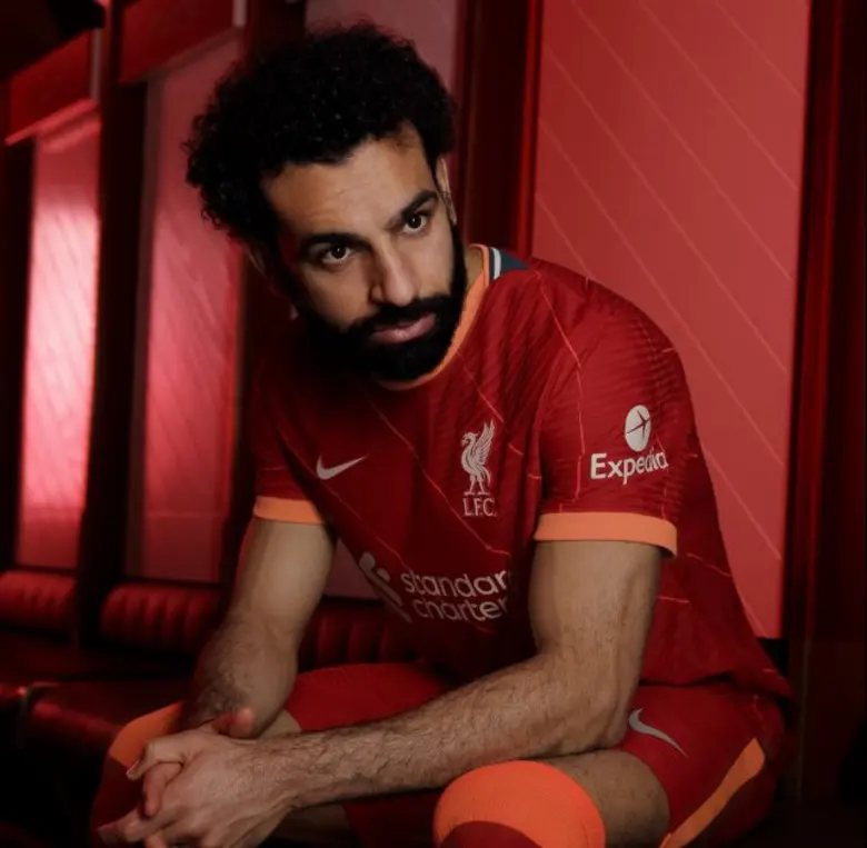 เสื้อแข่งใหม่ของ Liverpool FC ฤดูกาล 2021/22