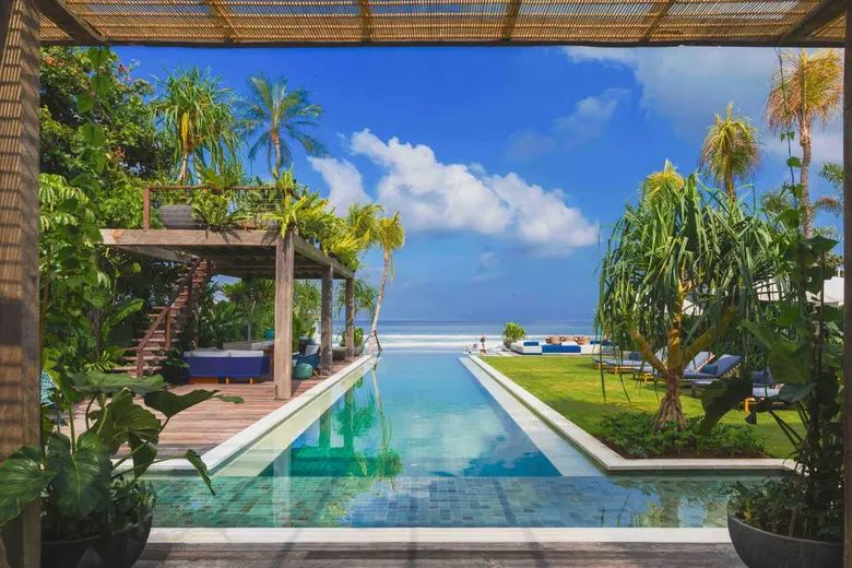 Dusit International subsidiary Elite Havens  recognised for offering one of 'The World's Most  Amazing Vacation Rentals' in new Netflix series