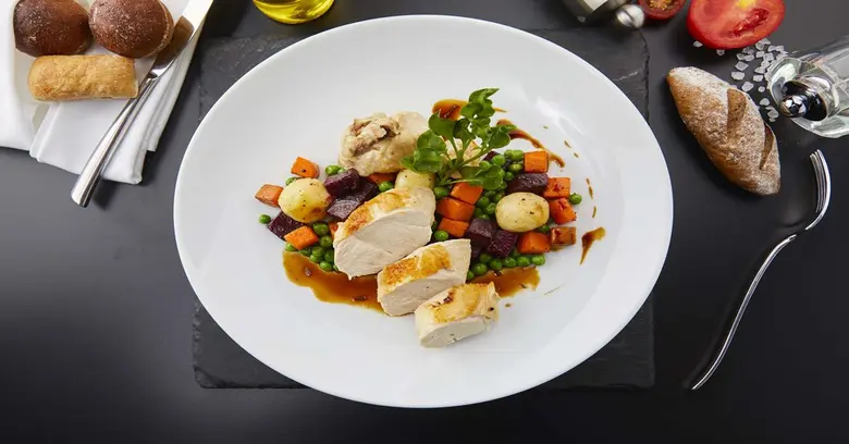 Happiness and deliciousness, delivered right to your doorsteps in Pattaya by Centara Grand Mirage Pattaya