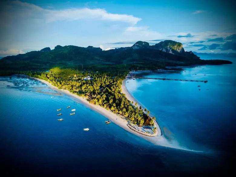 ASIA'S NEWEST HOTEL BRAND, EXPLORAR HOTELS & RESORTS, LAUNCHES IN KOH MOOK, THAILAND
