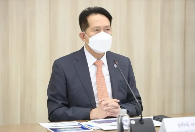 ดัชนีเชื่อมั่นอุตฯ ดำดิ่งต่ำที่สุดในรอบ 16 เดือน เอกชนวอนรัฐหนุนงบตั้ง FQ-FAI, ซื้อชุดตรวจ ATK, พักต้นพักดอก 1 ปี
