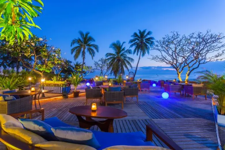 Centara Grand Hua Hin Presents "Beachside BBQ Buffet" at Coast Beach Club & Bistro