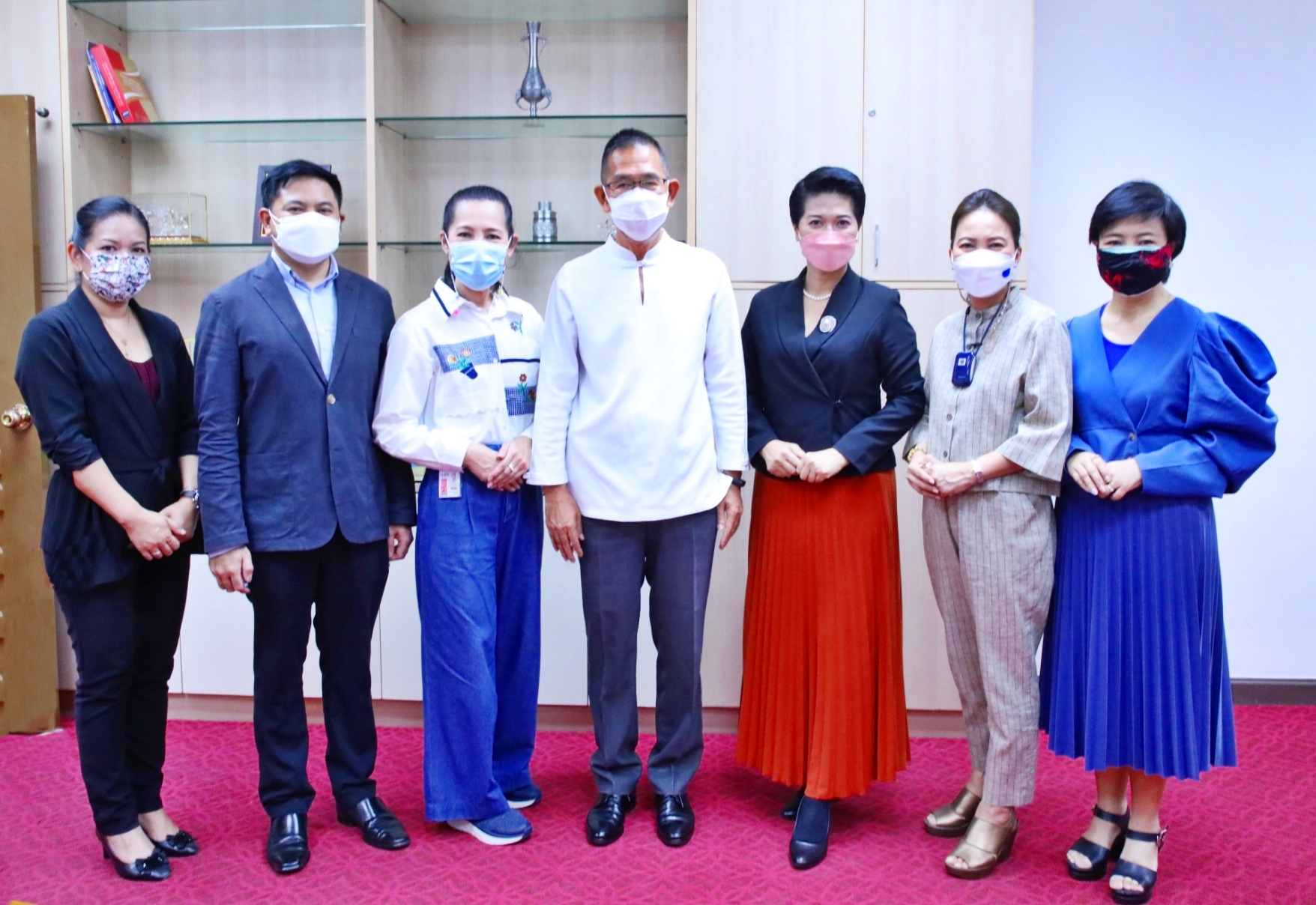 คณะผู้บริหารเอ็ม บี เค ร่วมแสดงความขอบคุณผู้ว่าฯ ปทุมธานี ในโอกาสครบวาระการดำรงตำแหน่ง