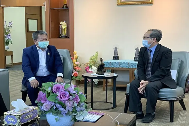 คณบดีคณะครุศาสตร์ฯ มจพ. เข้าพบศิษย์เก่าเพื่อแสดงความยินดี โอกาสเข้ารับตำแหน่งผู้ว่าการไฟฟ้าส่วนภูมิภาค