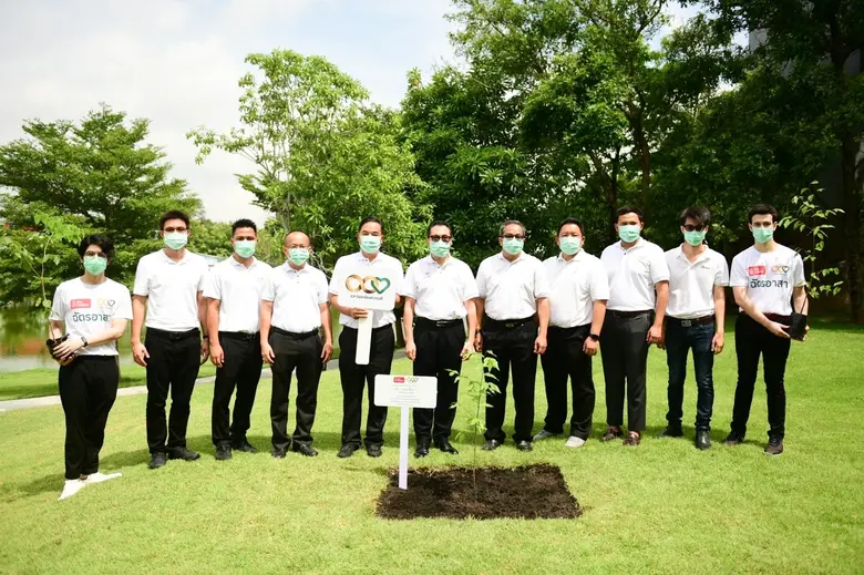 ข้าวตราฉัตร ชวนปลูกคุณงามความดี ปลูกความกตัญญูต่อแผ่นดิน เพียงคนละ 1 ต้น เพิ่มพื้นที่สีเขียว-อากาศบริสุทธิ์ ภายใต้โครงการ "ซีพี ร้อย รักษ์โลก"
