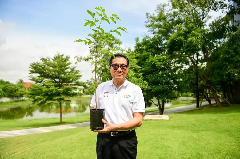 ข้าวตราฉัตร ชวนปลูกคุณงามความดี ปลูกความกตัญญูต่อแผ่นดิน เพียงคนละ 1 ต้น เพิ่มพื้นที่สีเขียว-อากาศบริสุทธิ์ ภายใต้โครงการ "ซีพี ร้อย รักษ์โลก"