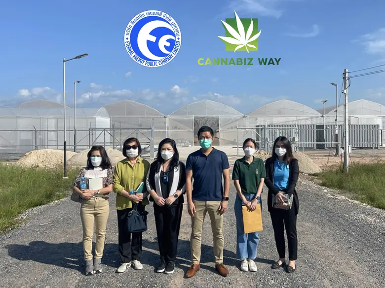 ผู้บริหาร "EE" ควงแขน "นางฟ้ากัญชา" ชม "โรงเรือนกัญชง CBD Agro-Tech Center" เตรียมเปิดฤดูกาลเพาะปลูกอย่างเป็นทางการเร็วๆนี้