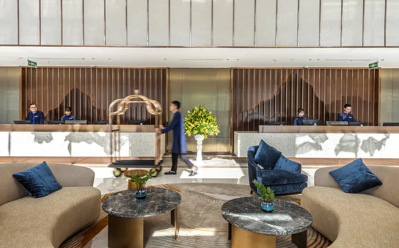 EXPERIENCE 'THE PREMIER LIFE' IN VIETNAM WITH THE OPENING OF A NEW WATERFRONT ICON, BEST WESTERN PREMIER(R) SAPPHIRE HA LONG