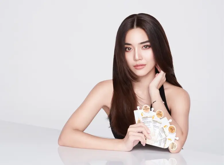 เจ้านาง (CHAONANG) เปิดตัวพรีเซนเตอร์ ปราง-กัญญ์ณรัณ วงศ์ขจรไกล ตอกย้ำภาพลักษณ์เครื่องสำอางแบรนด์ไทย