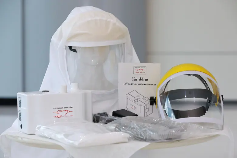 กองทุนฮอนด้าเคียงข้างไทย ร่วมสู้ภัยโควิด-19 ต่อเนื่อง ส่งมอบหน้ากากแรงดันลบและแรงดันบวก 2,000 เครื่อง ให้แก่มูลนิธิแพทย์ชนบท และโรงพยาบาลในจังหวัดที่มีผู้ติดเชื้อสูงทั่วประเทศ